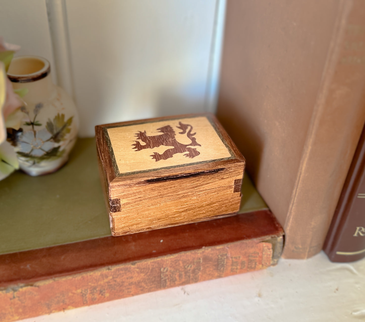Handmade Inlaid Dragon Box